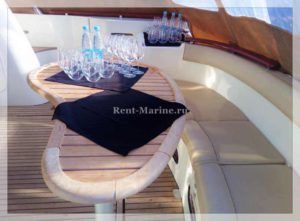 Яхта Jeanneau Prestige салон